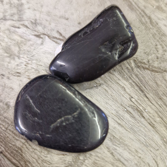 Black Tourmaline Tumble Stone