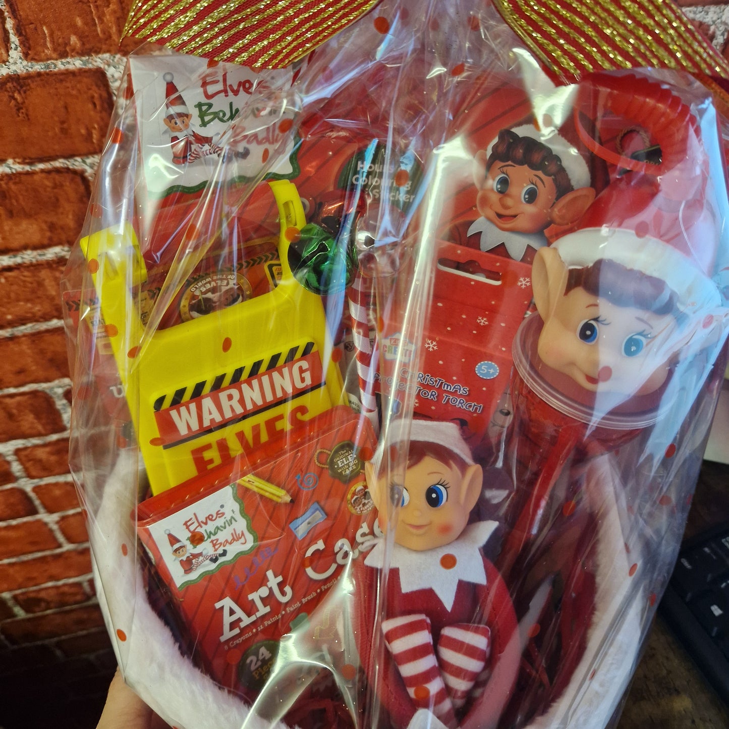 Elf on the shelf Large Hamper